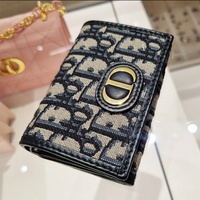 DIORのオブリークジャガードの財布(MontaigneDahliaウ