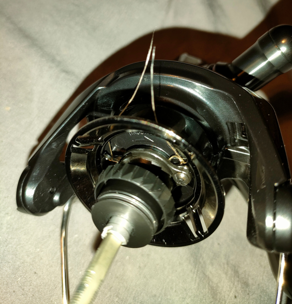ヴァンフォード4000MHG 購入後2回使用 4000MHG VANFORD ヴァンフォード SHIMANO(シマノ) 自重220g