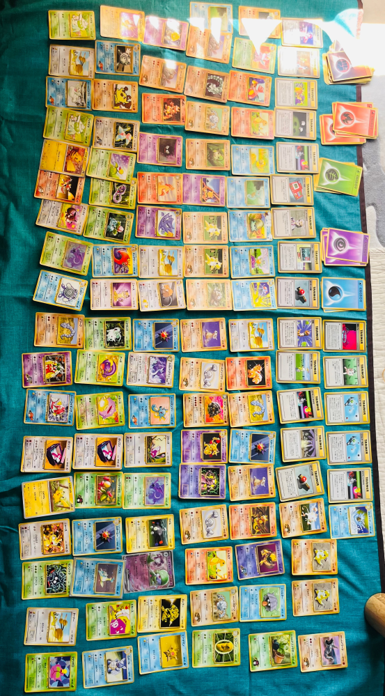 状態の悪いポケモンカードの買取について質問させてください。旧裏の