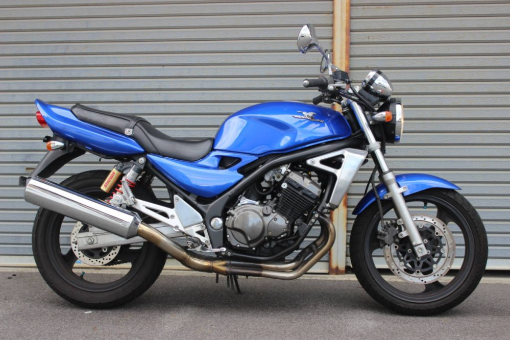 GF250 三段シート　専用 GF250用三段シート CBR400F用三段シート - メルカリ