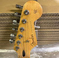Fender ブラック ほとんど使われていません Fender ブラック ほとんど使われていません