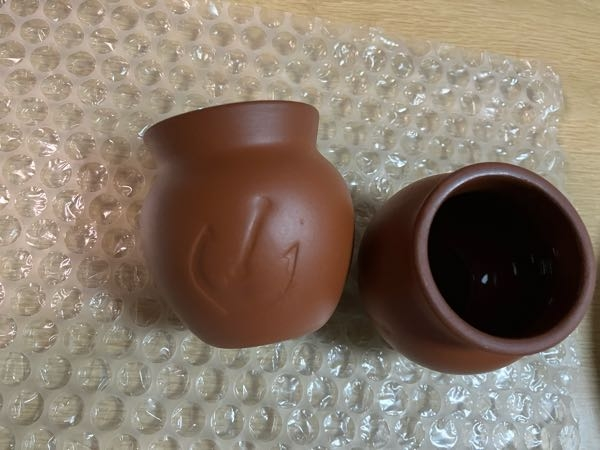 以前に金城陶芸展の際に知人方からいただきました。 陶器、骨董品：人間国宝金城次郎さんの壺屋時代（1972年以前