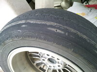 車のパンクが多い この1年で4回くらいパンクしました 釘のようなものが刺 Yahoo 知恵袋