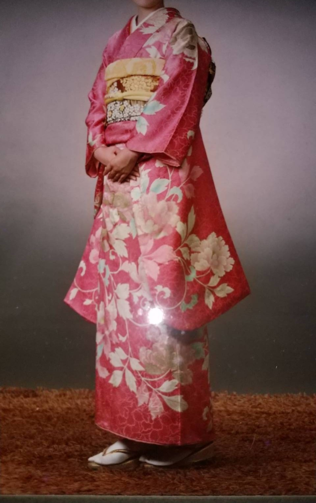 30年前に60万以上で購入した振袖一式 高級な振袖の