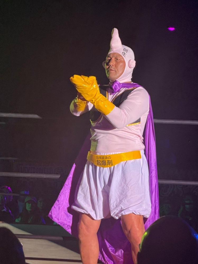 ヒクソン・グレイシーVSアントニオ猪木どちらが強いでしょうか