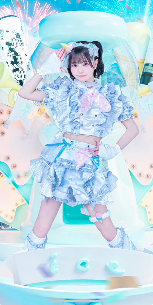 アイドル衣装を自分で制作したいです文化祭で着る用のアイドル衣装の