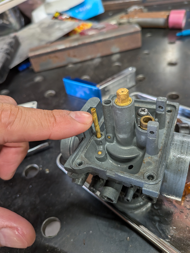 バイク詳しい方に質問です。旧車乗りの方宜しくお願いしますm(__