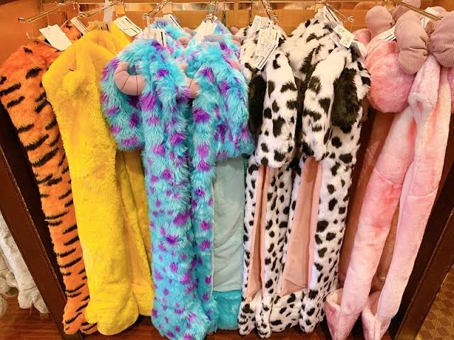 ディズニーのこのようなマフラーキャップは2026年現在売って