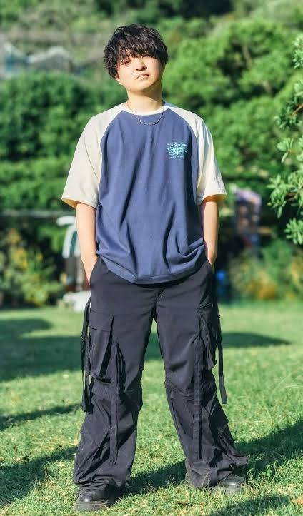 Official髭男dismの藤原聡さんの服装がとても好きです。あのよう