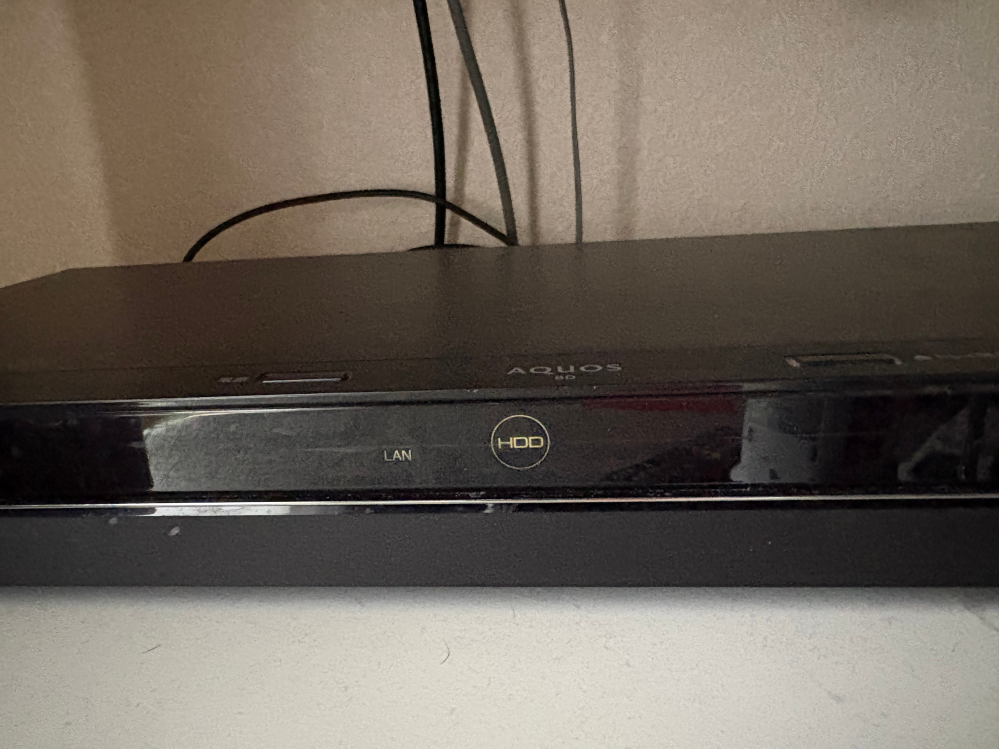 20年前に買った東芝REGZAのテレビに外付けHDDを繋ぎ録画をしてい