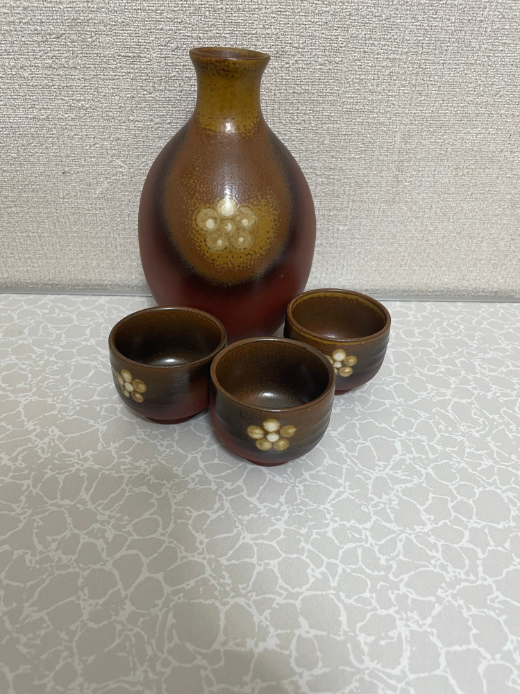 沖縄県壺屋焼の陶芸家・小橋川清次さんの情報を教えて下さい - Yahoo