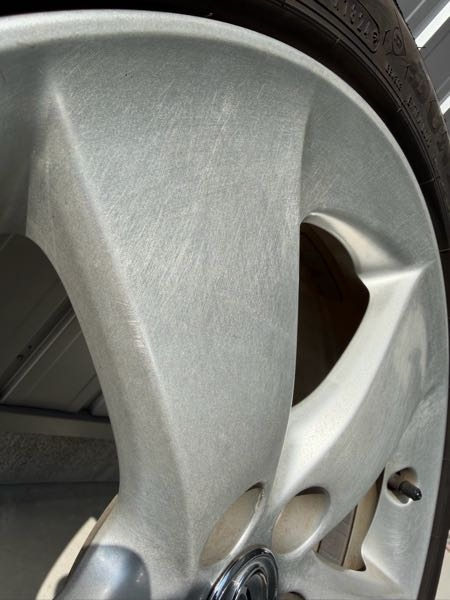 30 プリウスのツーリング純正17インチホイールについ』 トヨタ