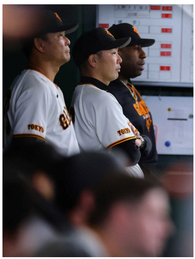 今日の巨人―ヤクルト。巨人は極貧打線炸裂で7回1アウトまで完 