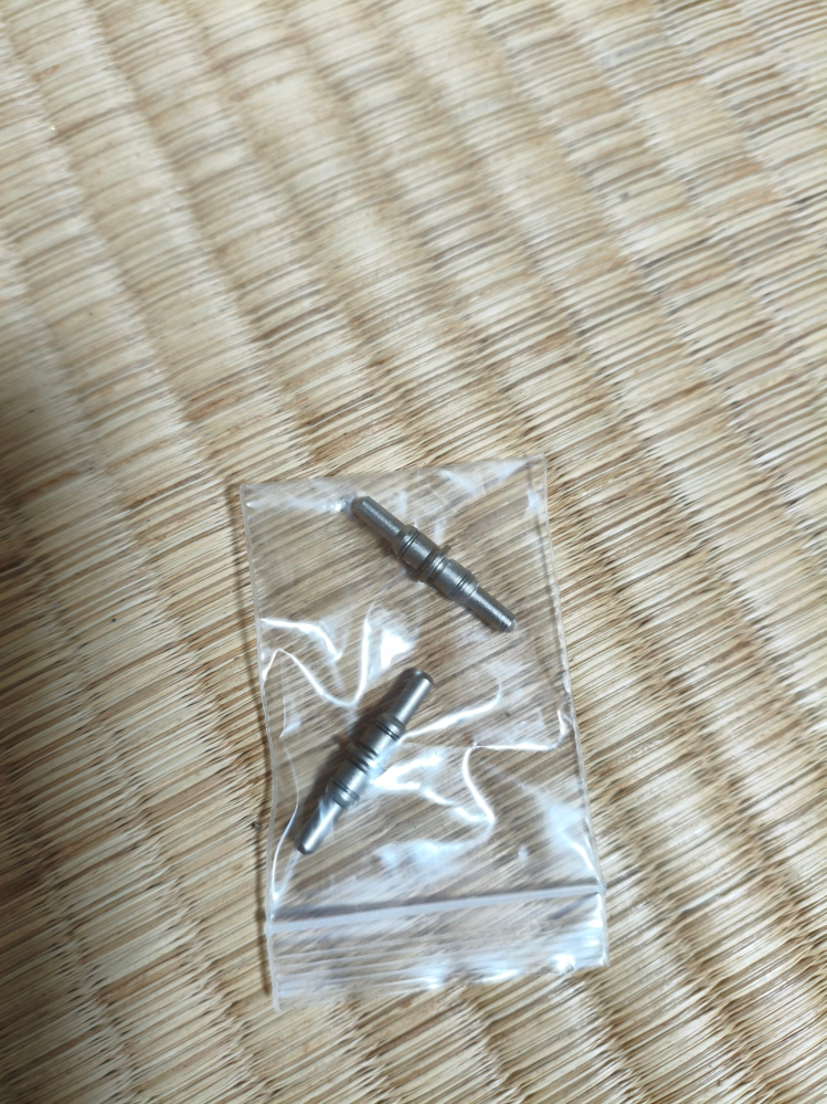 リアディレイラーを交換する際にチェーンを取り外すのですがこち