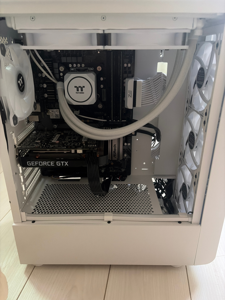 ゲーミングPCなのですが、突然頻繁にフリーズするようになりま 
