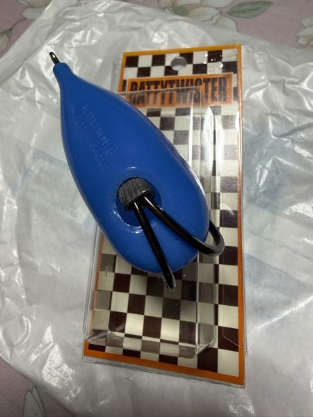 タナセンサー300にフロロカーボンライン5号何メートル巻けますか