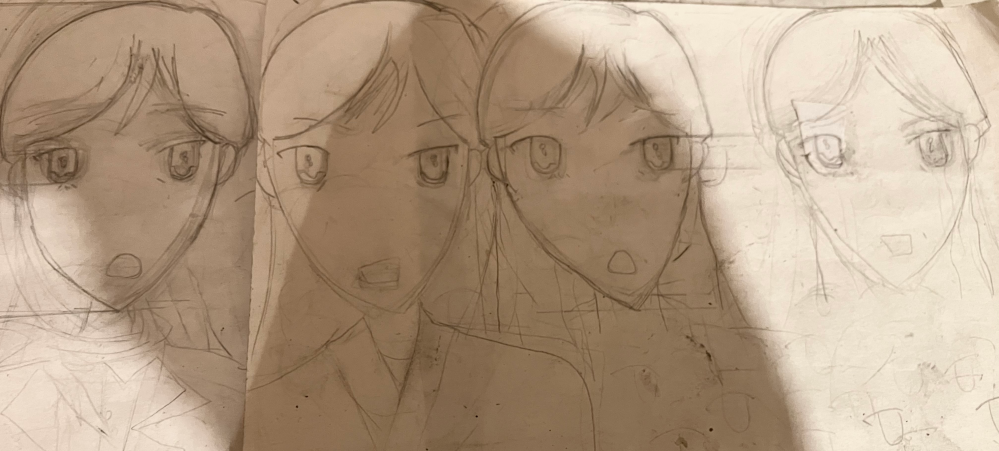 絵を描いていますキャラ設定の段階で、同じ顔が描けません…途中 