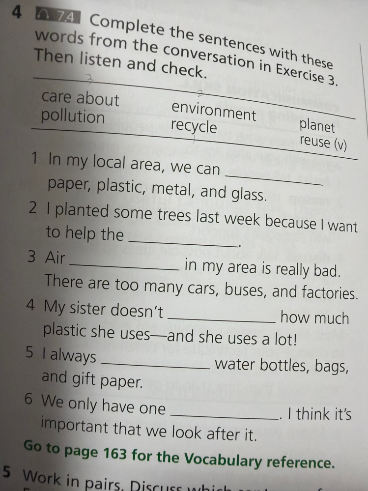 英語の問題です。どれが入るか教えてほしいです。 - 1recycle2
