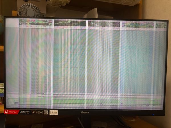 モニターをスイッチを繋いでやってたのですが急にこんなような画 