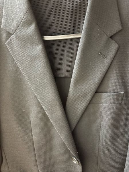 結婚式用に購入したブラックスーツを喪服として利用しても良いの 