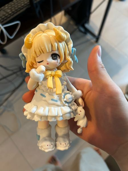 メルカリで「こちらまだ購入可能でしょうか？？」出品者「はい、可