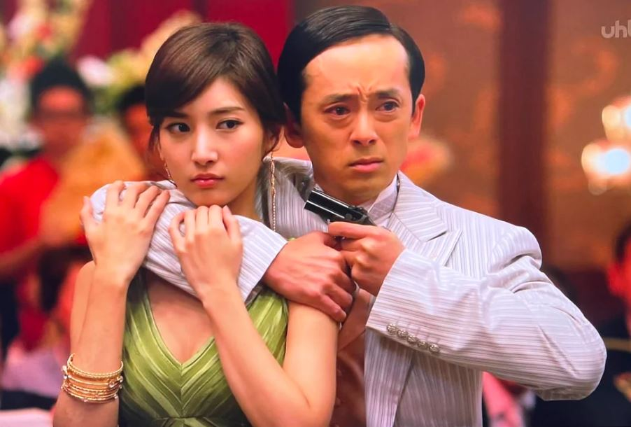 南野陽子　スケバン刑事　ガレージキット　フィギュア　蟹江敬三 今更ながらスケバン刑事を見ていて疑問になりました。南野陽子と蟹江