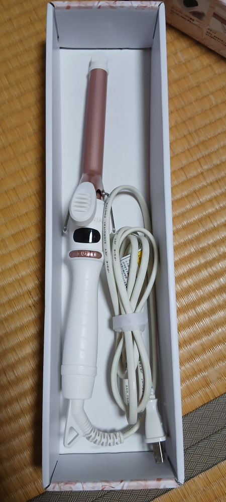 購入しましたが使用しないため出品しますとほぼ未使用で出品されている