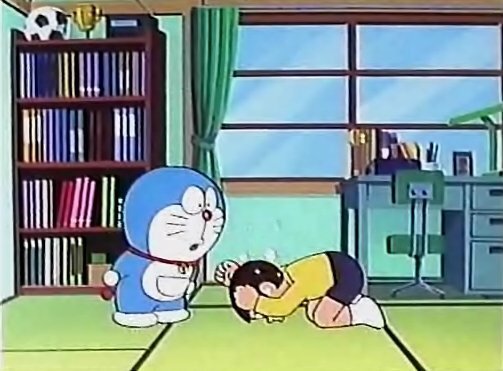 のび太の部屋の本棚の上に立派なトロフィーが飾ってありますが あれは何の Yahoo 知恵袋