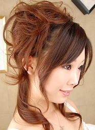 結婚式に呼ばれて結婚式前に美容室で髪セットをしてもらうのですが その Yahoo 知恵袋