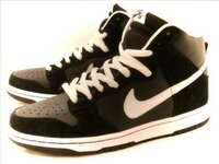 スニーカーnikedunksbについての質問です 写真は Yahoo 知恵袋