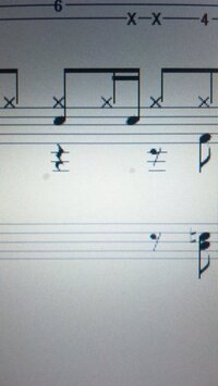 この4分休符や8分休符は ピアノを引く場合 どんな風に演奏するの Yahoo 知恵袋