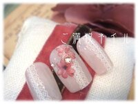 ネイルに使うこんなのってどこに売ってますか 押し花みたいな また Yahoo 知恵袋