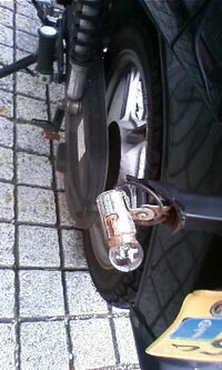 車のウインカー修理費用はいくらくらいですか ダイハツのミラジーノ Yahoo 知恵袋