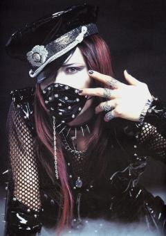 マリスミゼル Malicemizer のｋａｍｉってかっこよ Yahoo 知恵袋