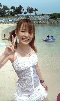 昔の平野綾さんの画像なんですが この服がすっごくかわいくて気 Yahoo 知恵袋