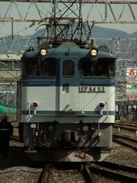 南松本駅の貨物の時刻表をみると列車番号8000番台のものが多いですが 臨時の Yahoo 知恵袋