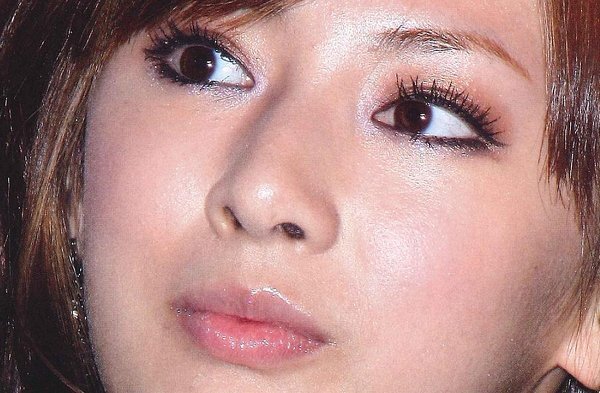 芸能人　鼻毛 北川景子の【鼻毛】 - とっても綺麗な人なんですが、こんな画像を見ると... - Yahoo!知恵袋