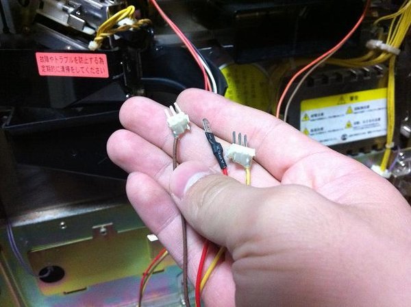 コイン不要機の取り付けについて - コイン不要機の取り付けに 