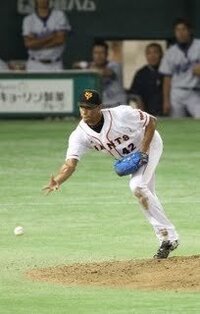 プロ野球でもピッチャー返しの顔面にボールが当たることがあるので Yahoo 知恵袋