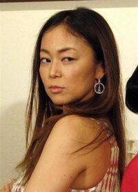 中島知子並女優なんかよりかは よっぽど美人なんじゃないの さすがに美人 Yahoo 知恵袋