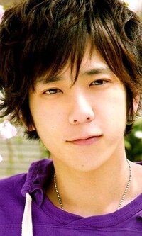 嵐の二宮和也君みたいな髪型にしたいです 髪の毛をどんな感じにカッ Yahoo 知恵袋