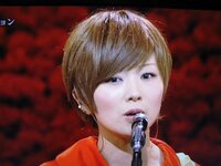 椎名林檎さんのような髪型にしたいです 高２の女子です 髪を切ろう Yahoo 知恵袋