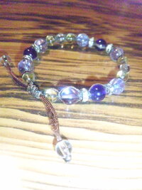 パワーストーンブレスの紐編み方について教えて下さい Gt Lt Yahoo 知恵袋