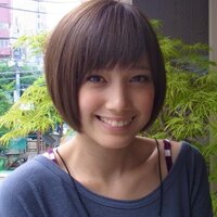 坂田梨香子ちゃんのこの画像の髪型ってなんていうんですか 多分ボブだと思い Yahoo 知恵袋