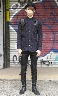 男でもニーハイブーツを履いても似合うと思いますか 僕もこんな Yahoo 知恵袋