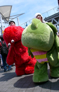 ガチャピンムックの声優さんって中に入ってるんですか 今日ニュースで映像が出 Yahoo 知恵袋