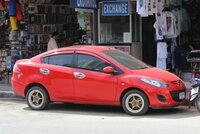 Mazda2に乗ってます 運転中にハンドルマークがよく点灯す Yahoo 知恵袋