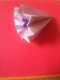 折り紙のくす玉について 花みたいなパーツを組み合わせてくす玉を作った Yahoo 知恵袋