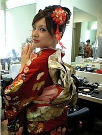 成人式の髪型について迷っているんですが この北川景子さんの画像 Yahoo 知恵袋