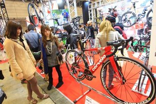 弱虫ペダル をきっかけとした女性客が急増自転車競技をテーマにしたアニメ Yahoo 知恵袋